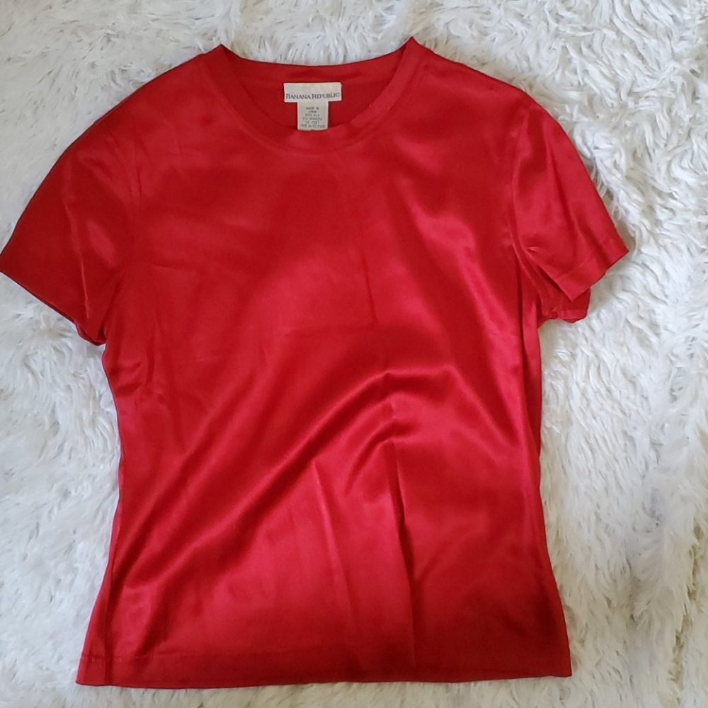 Red Silk - Picture 5 of 9